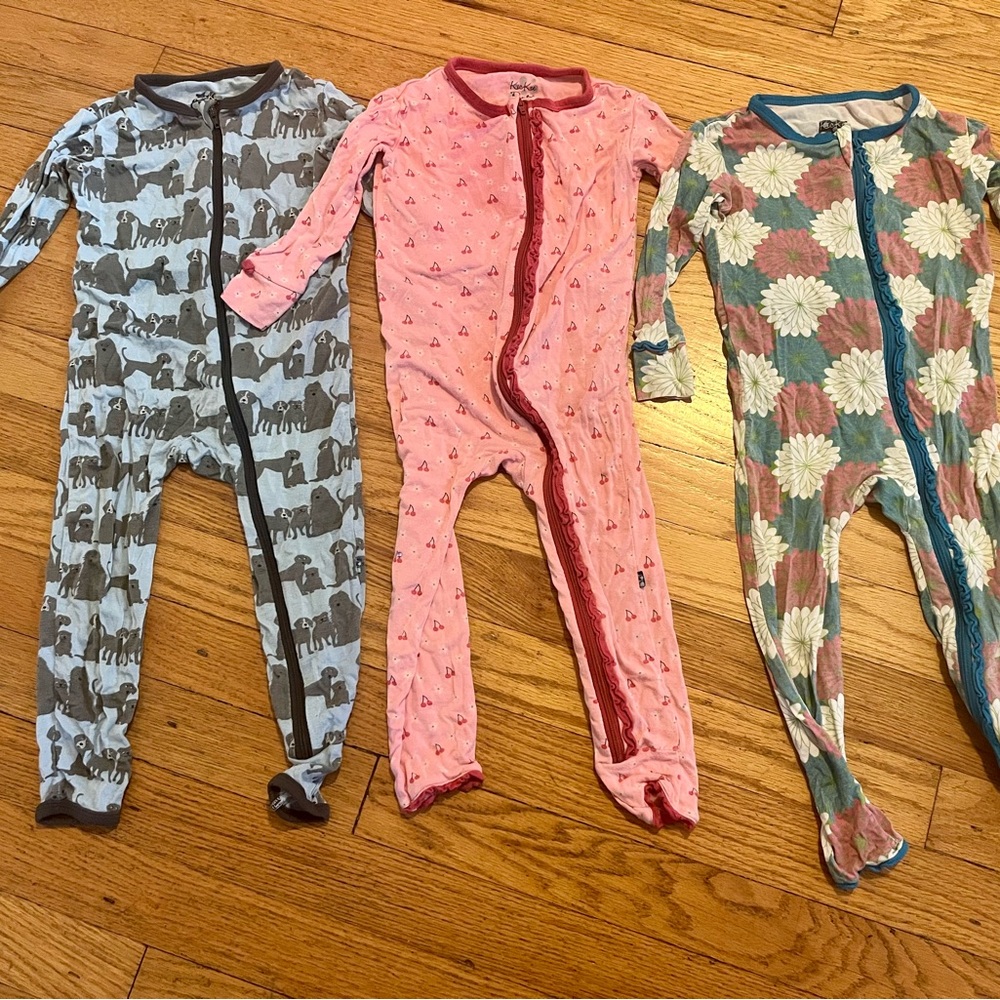 KicKee Pants pajamas - set of 3, size 18-24 months